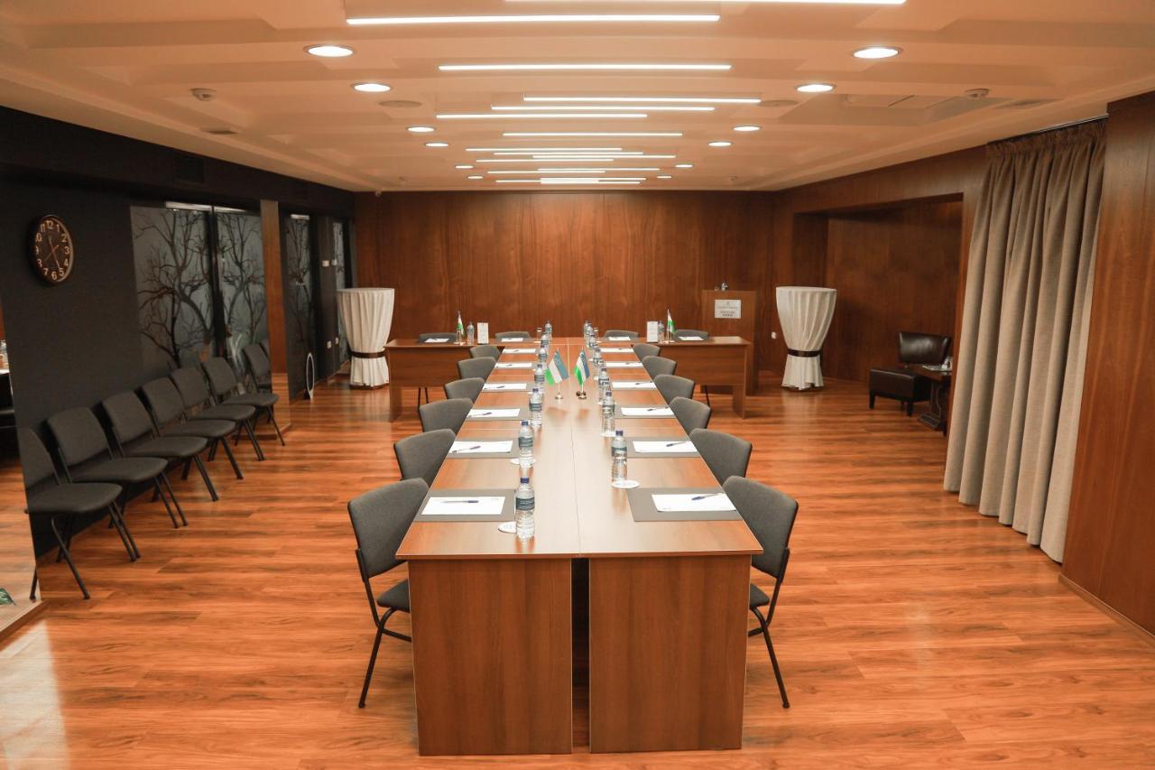 Grand M Hotel Nevai Dış mekan fotoğraf