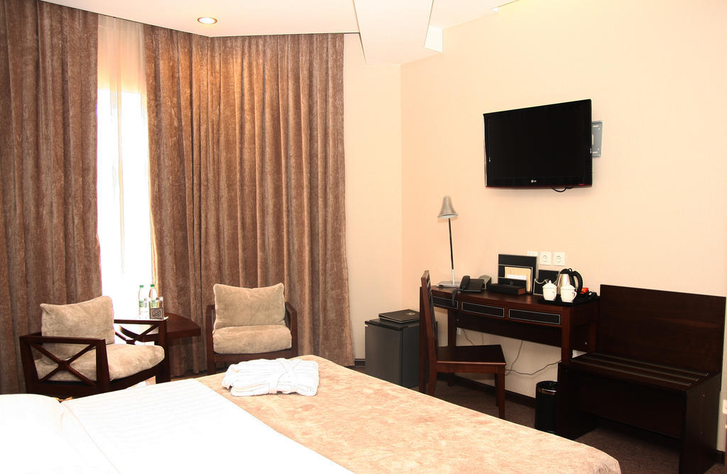 Grand M Hotel Nevai Oda fotoğraf
