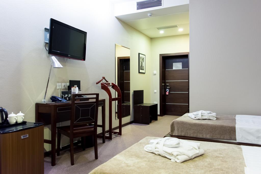 Grand M Hotel Nevai Dış mekan fotoğraf