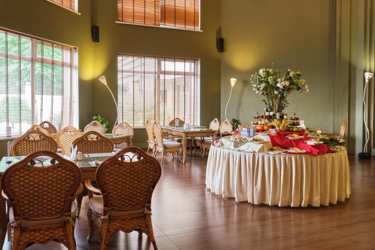 Grand M Hotel Nevai Dış mekan fotoğraf